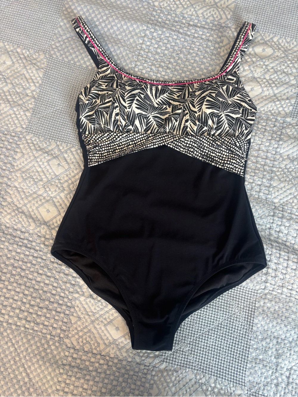 Profile By Gottex Black and White Palm-Print One-Piece with Pink Trim